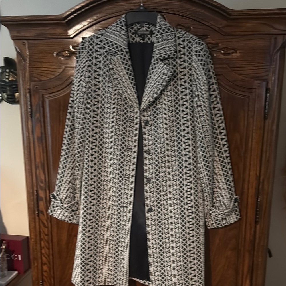 Black and White Geometric Trench Coat with Lapel Collar